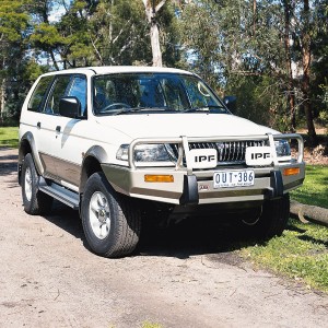 ARB nárazník Mitsubishi Pajero Sport